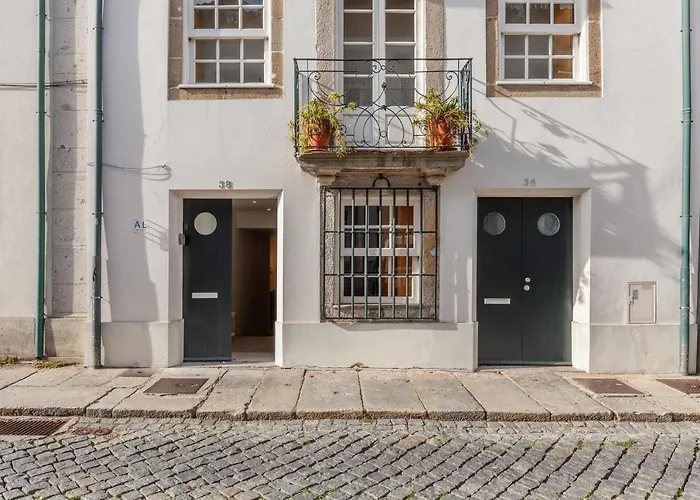 Апартаменти Casa Do Alcaide - Minhos Guest *