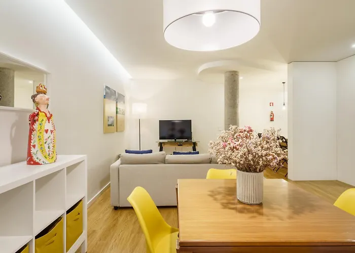 Апартаменти Casa Do Alcaide - Minhos Guest *