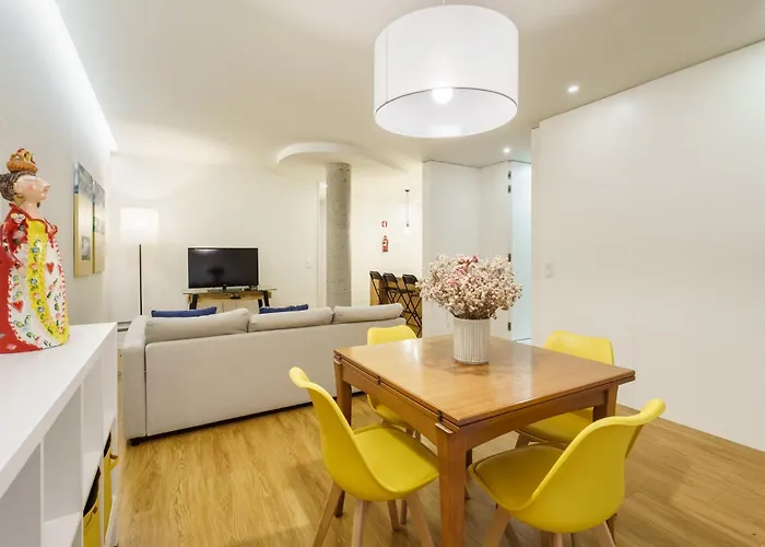 Апартаменти Casa Do Alcaide - Minhos Guest *